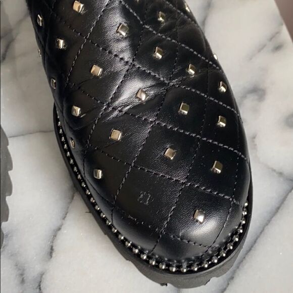 New Gia-Stud-Quilted Chelsea Boot - Picture 6 of 7
